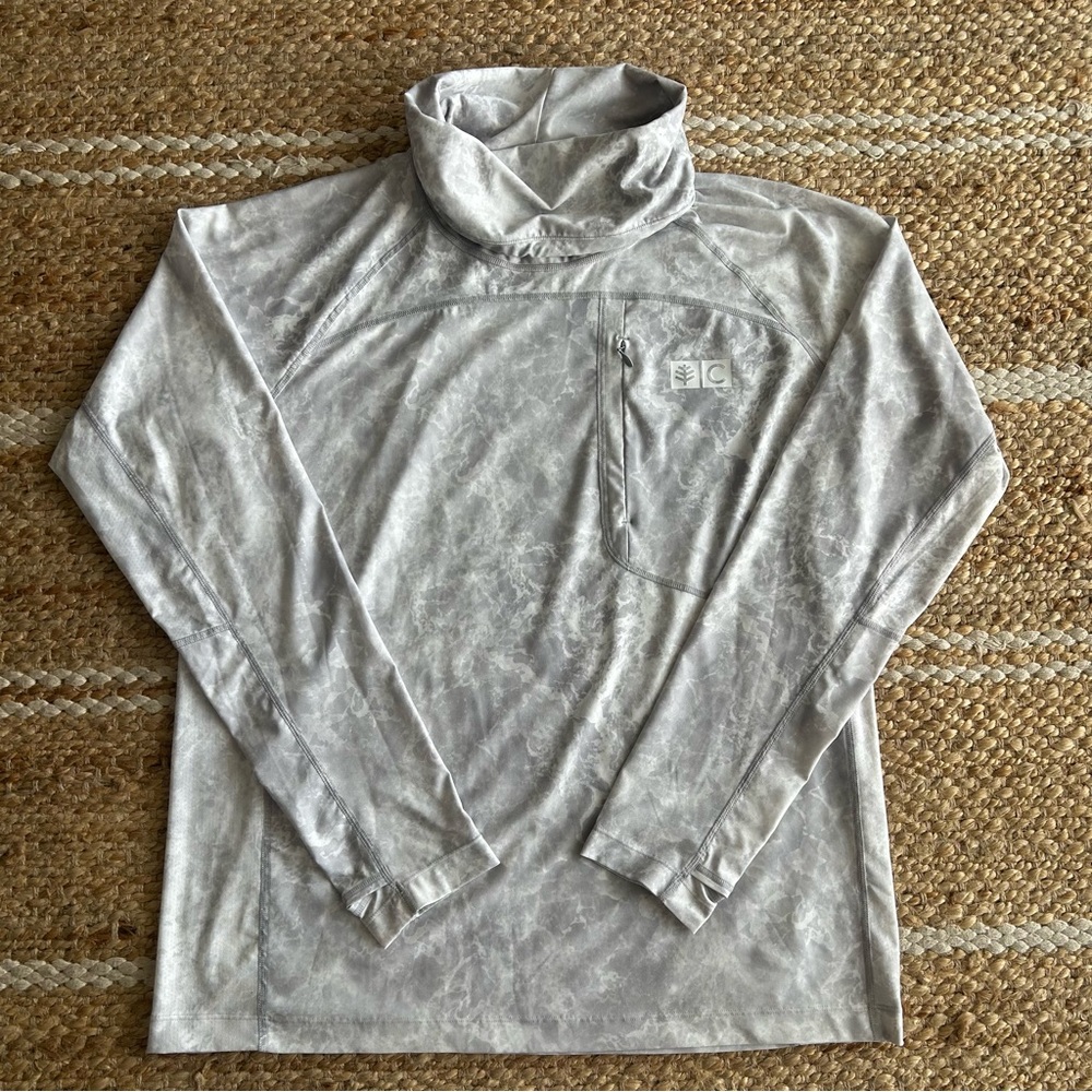 Coolibar Andros Vented Fishing T-Shirt | Grey Water Print